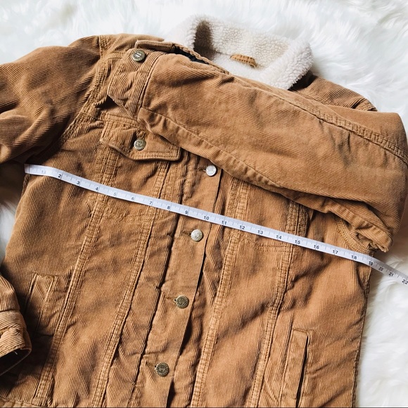 SOLD Carhartt Sherpa Corduroy Southold Jacket med - Picture 5 of 9